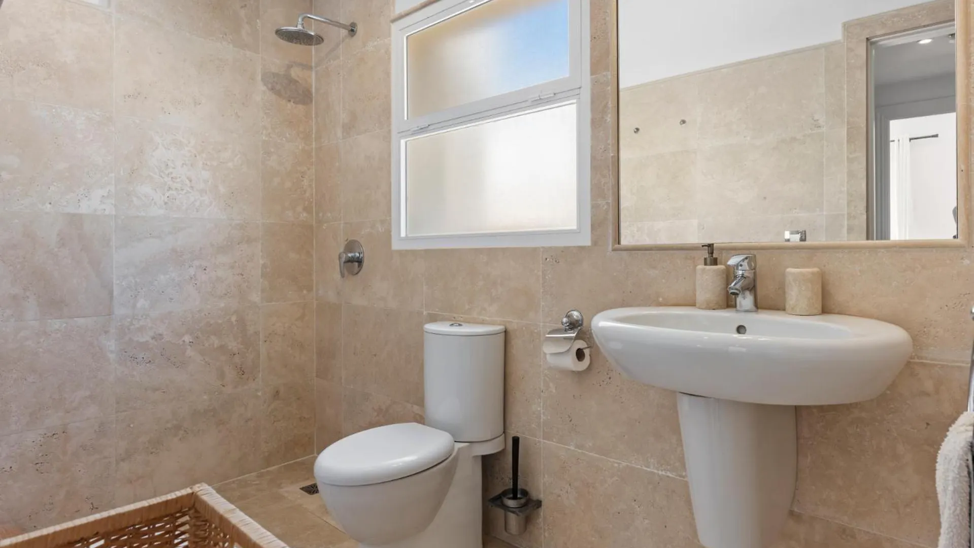 La Quinta Hills - Modern Andalusian-Style Home With Rooftop Terrace Benahavis Spain
