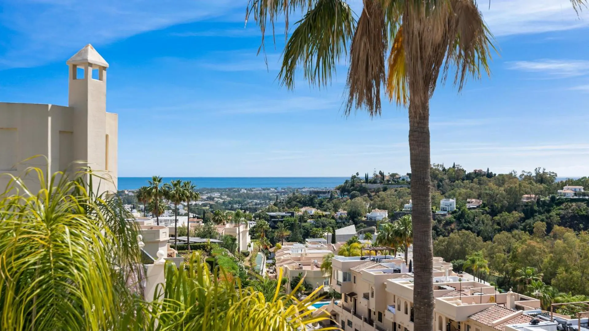 La Quinta Hills - Modern Andalusian-Style Home With Rooftop Terrace Benahavis Spain